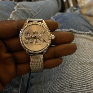 A woman MK watch brand new